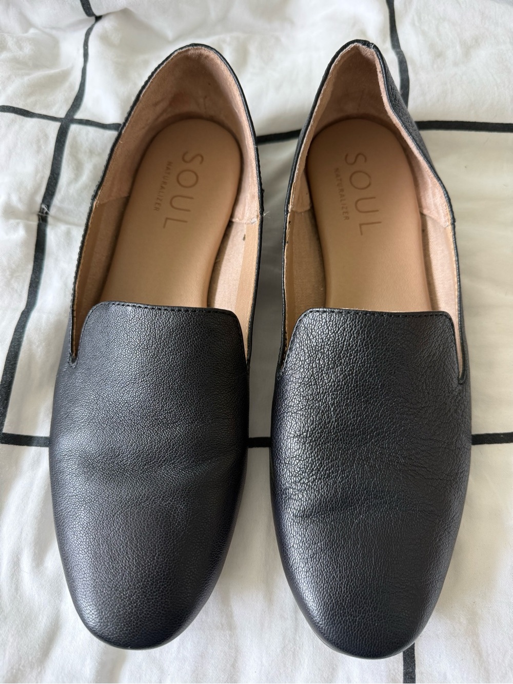 SOUL Naturalizer Women's Black Slip-On Loafers
